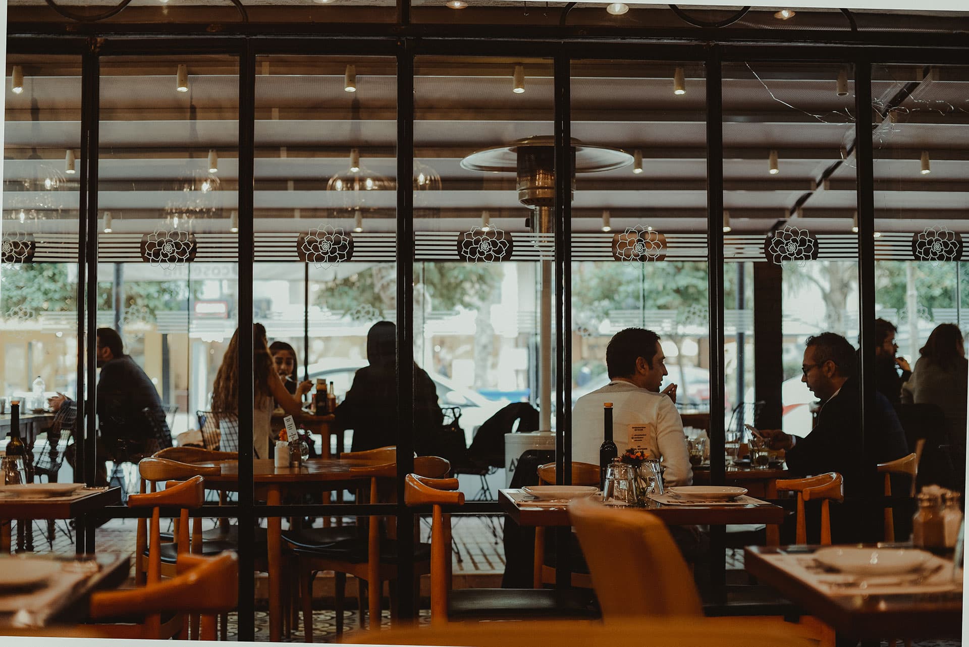Restaurant Marketing Leitfaden: Strategien für Wachstum in 2025